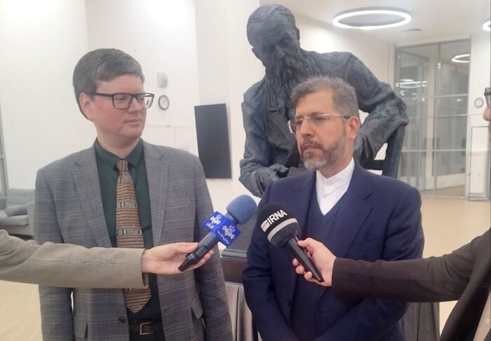 دو اندیشکده ایران و روسیه تفاهم‌نامه همکاری امضا کردند