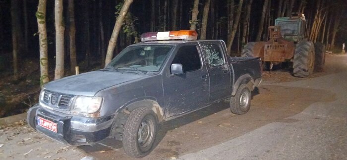 قاچاقچیان چوب سه نفر از ماموران منابع طبیعی نور را با شلیک گلوله زخمی کردند +فیلم