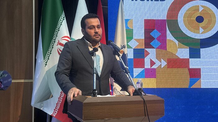 تسهیل فرآیندهای استاندارد و گمرک برای جلوگیری از رسوب کالا در بنادر بوشهر