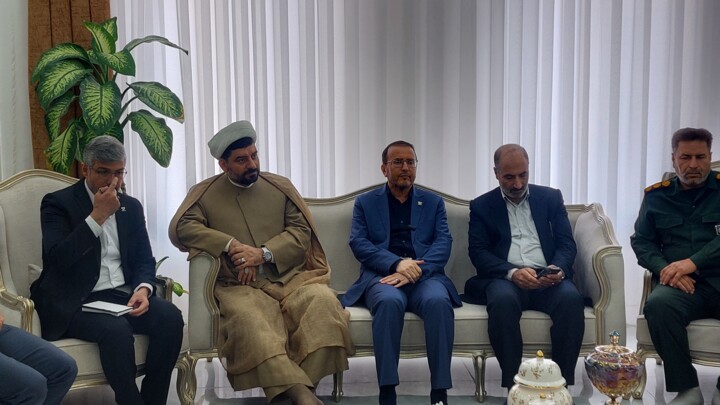 مشکلات دامداریهای روستای کِسب ملایر بررسی شد/توزیع واکسن از فردا