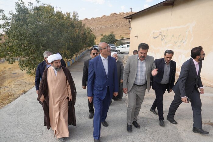 استاندار کرمانشاه در سه گام میدانی/ پیگیری رونق تولید از مرغداری تا نساجی
