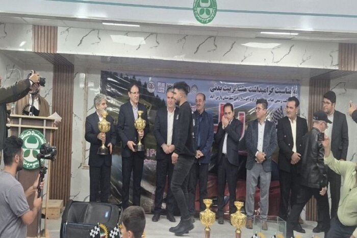 نخستین مسابقه رالی در پارس‌آباد چشم‌ها را خیره کرد