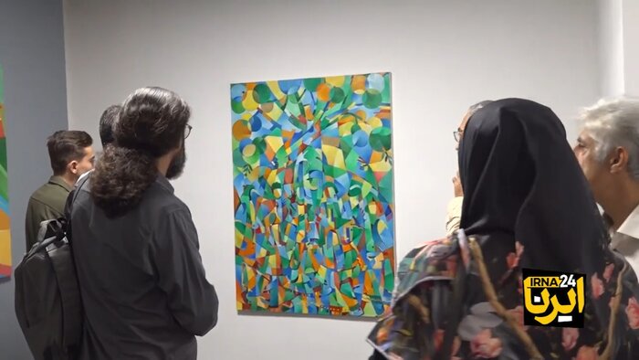 همسرم رفت  و من باز نقاشی کشیدم