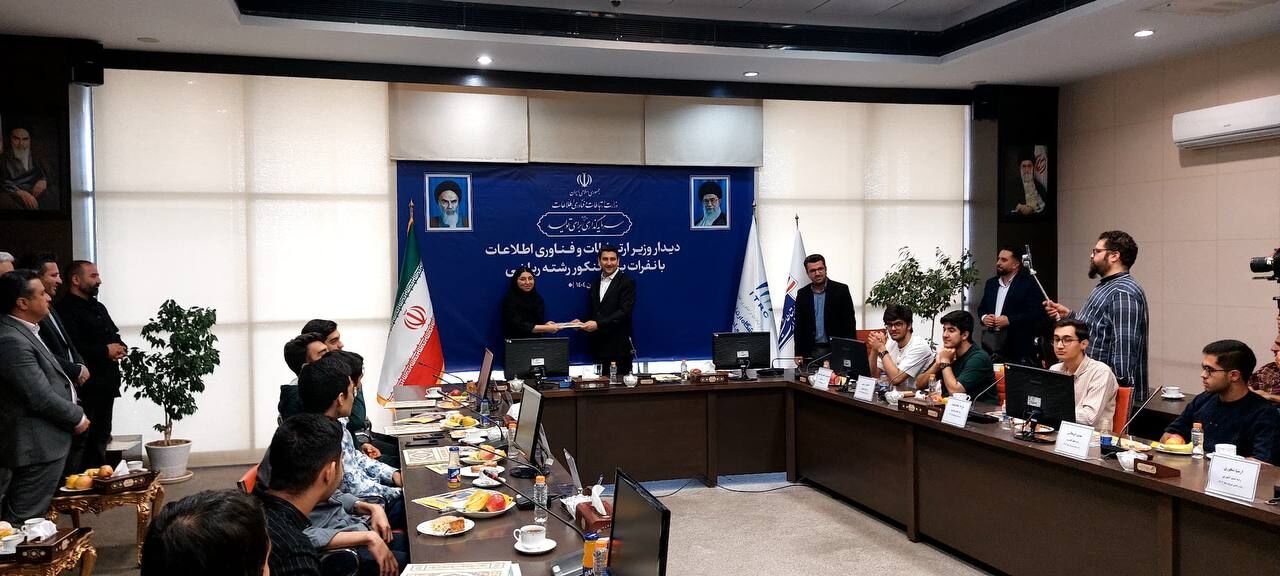 با تلاش و پشتکار و پیگیری مسیرها هموار می شود