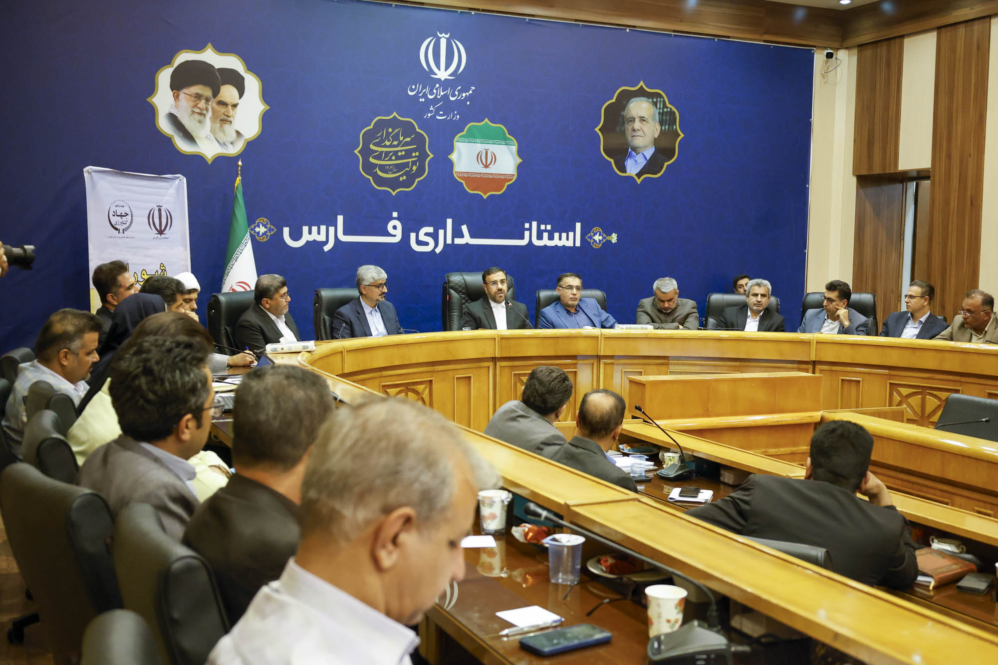 استاندار فارس: ظرفیت‌های باغی استان با صنایع تبدیلی و صادرات هدفمند تقویت شود