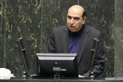 دولت با حمایت هدفمند از اشتغال تخصصی، نرخ بیکاری را مدیریت کند