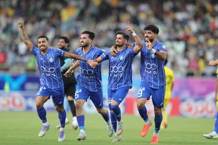 بیانی: هواداران استقلال تشنه جام هستند/ نازون کمکی به تیم نکرده است