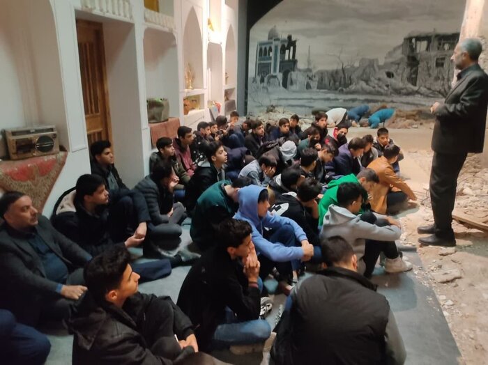 تقویت روحیه ایثار در نسل جوان با حضور در باغ‌ موزه یزد