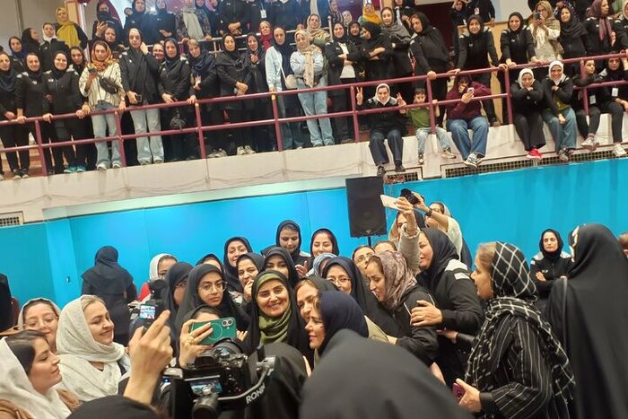 وزیر راه: جایگاه بانوان در در پیشبرد اهداف توسعه‌ای کشور برجسته است