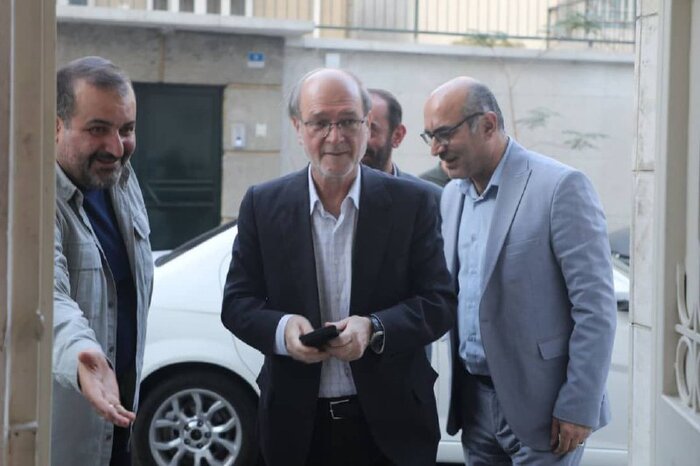 «ویژه بانوان نیست» با سعید حمشتی/ آغاز فعالیت رسمی دبیرخانه جشنواره تئاتر فجر