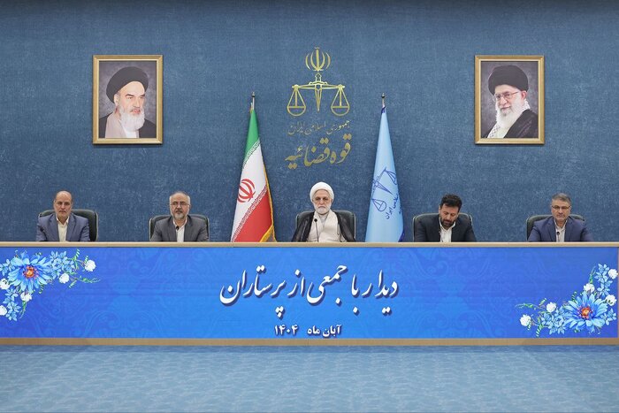 رئیس قوه قضاییه: پرستاران در پیشبرد امور قضایی در تنگنا نمانند