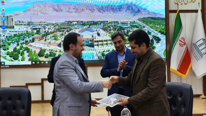 تفاهمنامه توسعه بازیهای رایانهای، در اصفهان امضاء شد