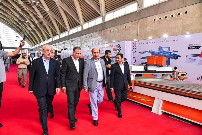 شهر آفتاب تهران میزبان نمایشگاه چوب شد