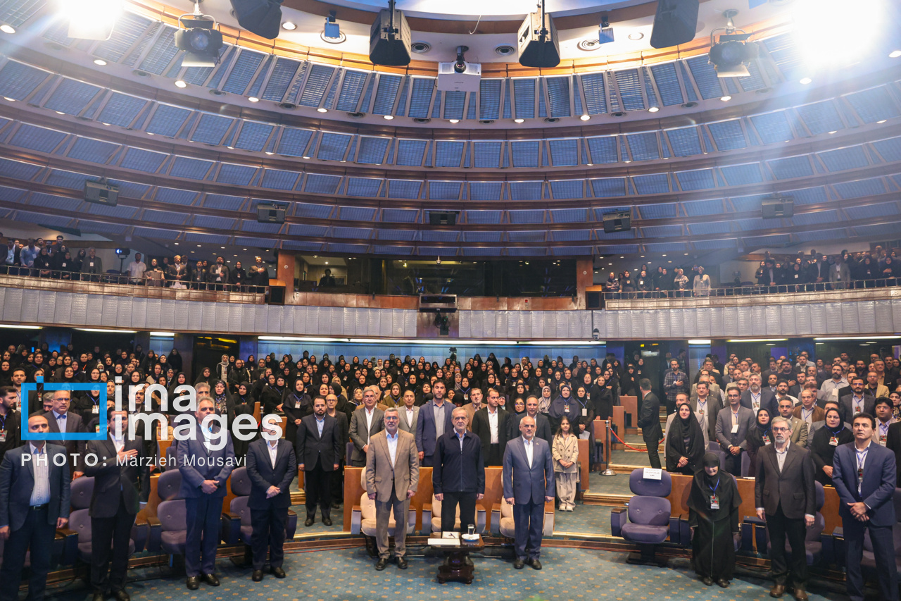 پزشکیان:پرستاران درخط مقدم مبارزه با بیماری‌ها و حفظ سلامت جامعه هستند/ ضرورت اصلاح ساختار