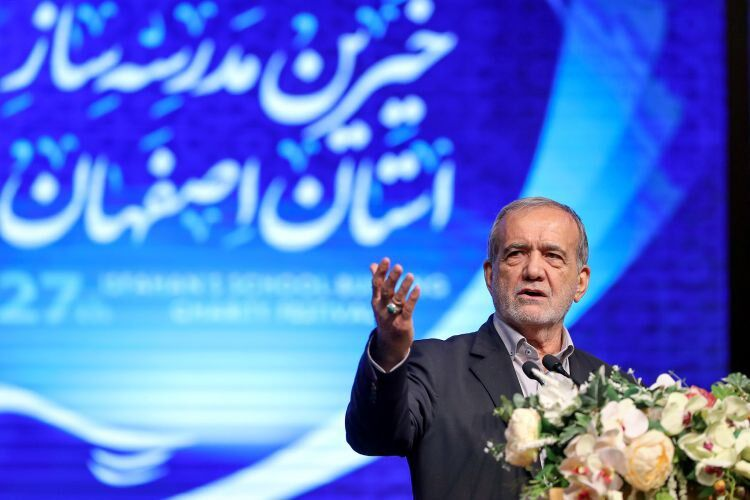 تفرقه و اختلافات داخلی به نفع کیست؟ / آب به آسیاب دشمن نریزیم