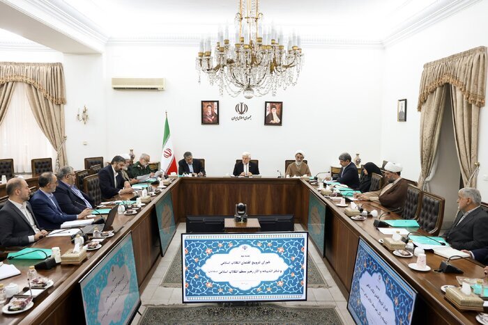 از تاکید بر پیوند صنعت و دانشگاه تا قدردانی رئیس جمهور از خانواده دانشجوی فقید