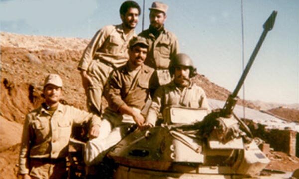 شیرمردی که در وداع آخر، صبر زینبی را به مادرش آموخت