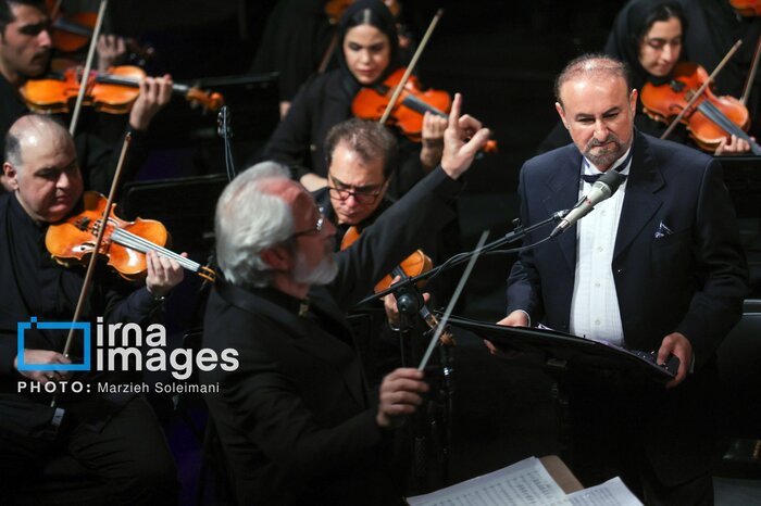 ارکستر ملی خاطرات دهه ۷۰ را زنده کرد/اجرای «شبانگان» تا «جوانی» + فیلم