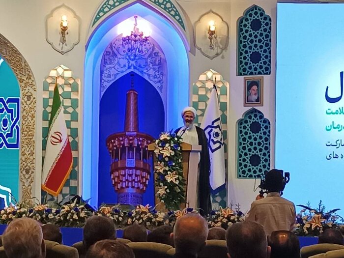 مدیر عامل بیمه سلامت : پیگیر تحول جدی در نظام بیمههای پایه سلامت هستیم