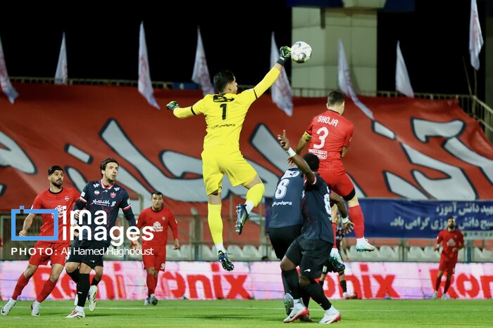 تساوی پرسپولیس و تراکتور در روز پایان کار تکواندوکاران در رقابتهای جهانی با ۳ مدال