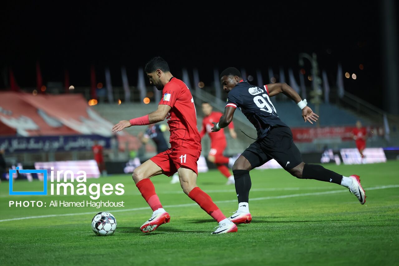 تساوی تراکتور و پرسپولیس در تبریز؛ فرار قرمزها از شکست با سوپر گل باکیچ تساوی تراکتور و پرسپولیس در تبریز؛ فرار قرمزها از شکست با سوپر گل باکیچ