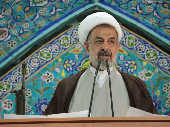 امام جمعه گنبدکاووس: کاهش ارزش پول ملی، زندگی را برای مردم سخت کرد
