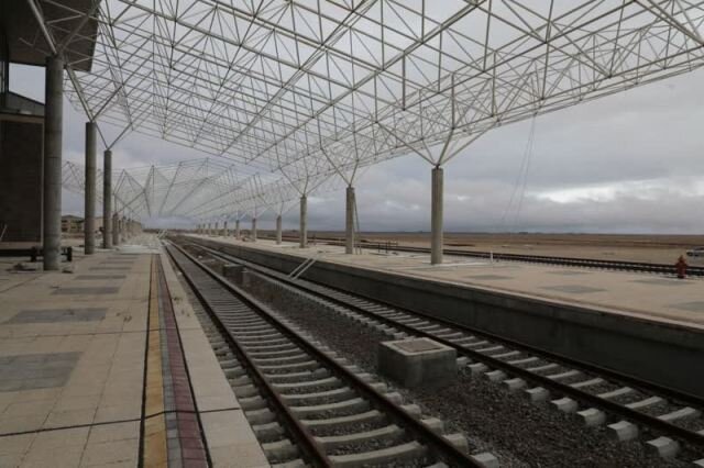 قطار اردبیل از ریل وعده‌ها تا ایستگاه وفا