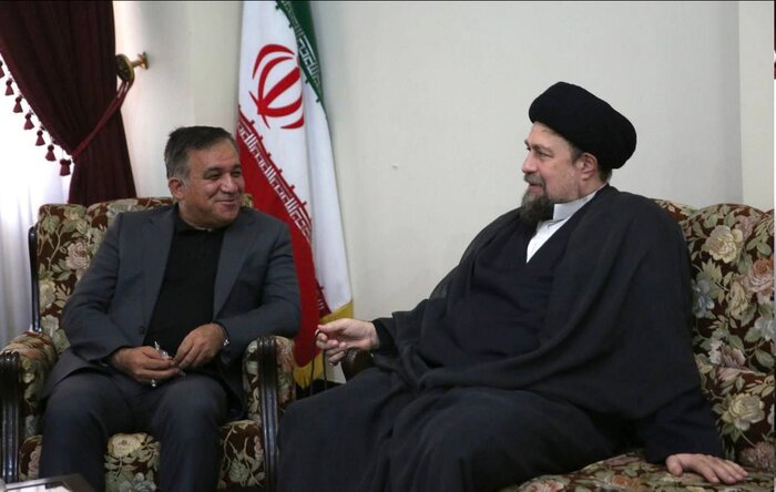 دیدار علی تاجرنیا با حجتالاسلاموالمسلمین سید حسن خمینی