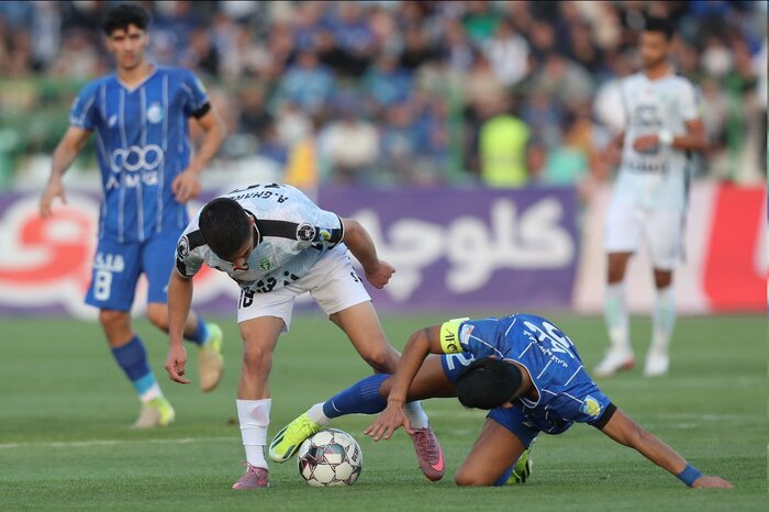 پیروزی قاطعانه استقلال مقابل آلومینوم ؛ آبیپوشان صدر جدول را از تراکتور پس گرفتند