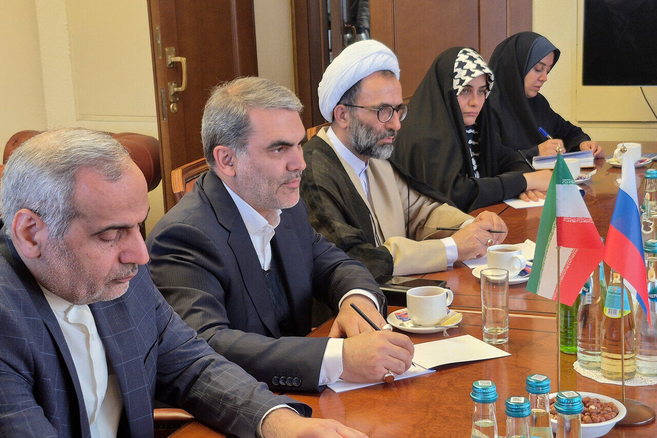 Тегеран и Москва укрепляют межпарламентские связи перед лицом односторонней политики Запада