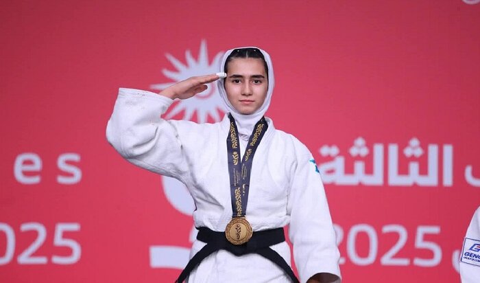 نشانهای رنگارنگ و لبخندهای افتخار نوجوانان خراسانشمالی