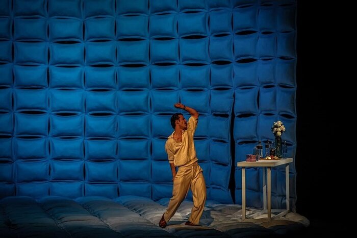 معرفی دبیر هنری جشنواره «کمدی شبانه» و روایت زندگی عباس نعلبندیان 