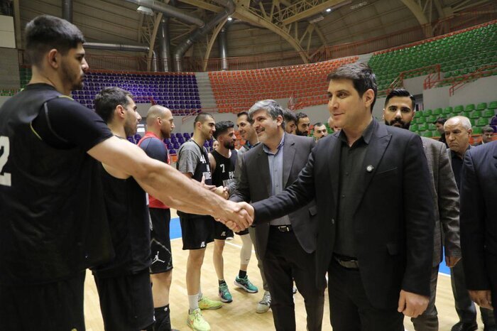 پایان چشمانتظاری ورزشکاران کردستانی؛ سالن ۲۲ گولان به بهرهبرداری رسید