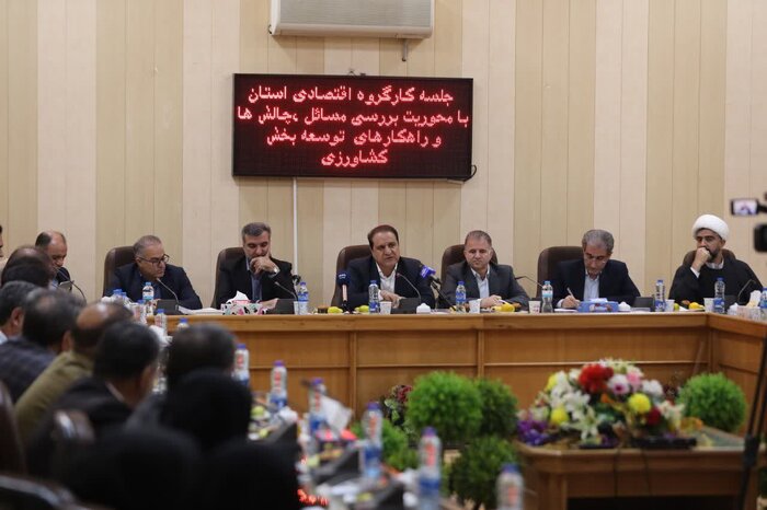 استاندار ایلام: تغییر الگوی کشت و بهکارگیری فناوری نوین برای بهرهوری ضروری است