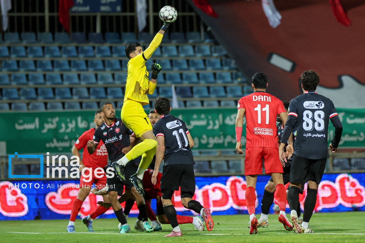 واعظی: پرسپولیس با اوسمار به اوج میرسد؛ گل باکیچ بینظیر بود