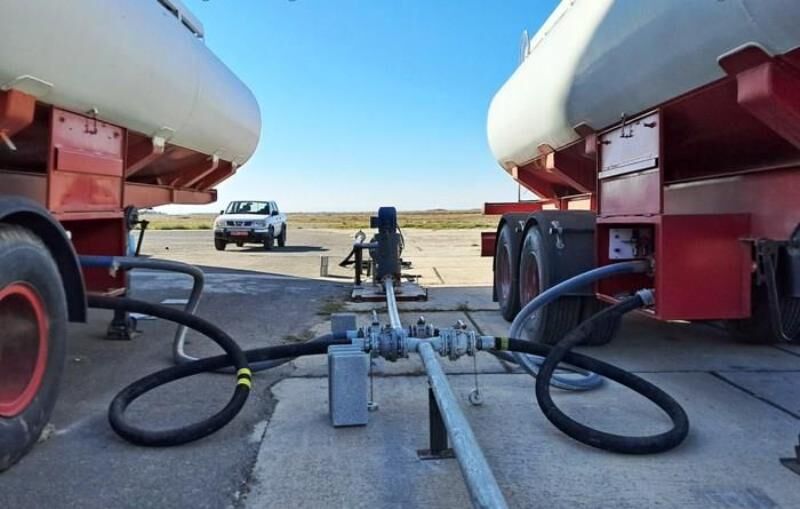 جایگاه سوخت فرودگاه پارسآباد در حال تکمیل است