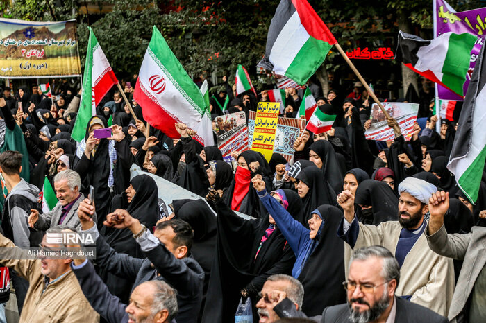 محدودیت تردد در مسیرهای راهپیمایی ۱۳ آبان البرز از صبح سهشنبه