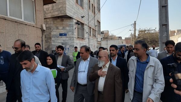 درخواست تسهیلات فوری برای بازآفرینی نفرآباد ری از بانک مرکزی