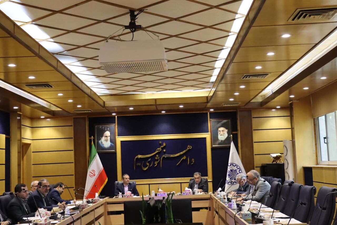 سیاست‌های اجرایی شتاب توسعه علم و فناوری راهبردی بررسی شد