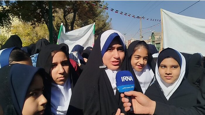 شکوه حضور مردم چهارمحال و بختیاری در راهپیمایی یوم‌الله ۱۳ آبان