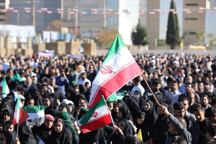 فرمانده سپاه ایلام: ۱۳ آبان یادآور استقلالخواهی و عزت ملت ایران است