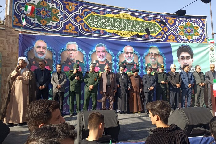 دانش‌آموزان امروز سربازان پیشرفت علمی و فردای مقاومت هستند