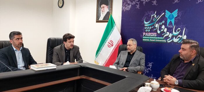 فرصتهای شغلی برای دانشجویان پردیس فراهم میشود