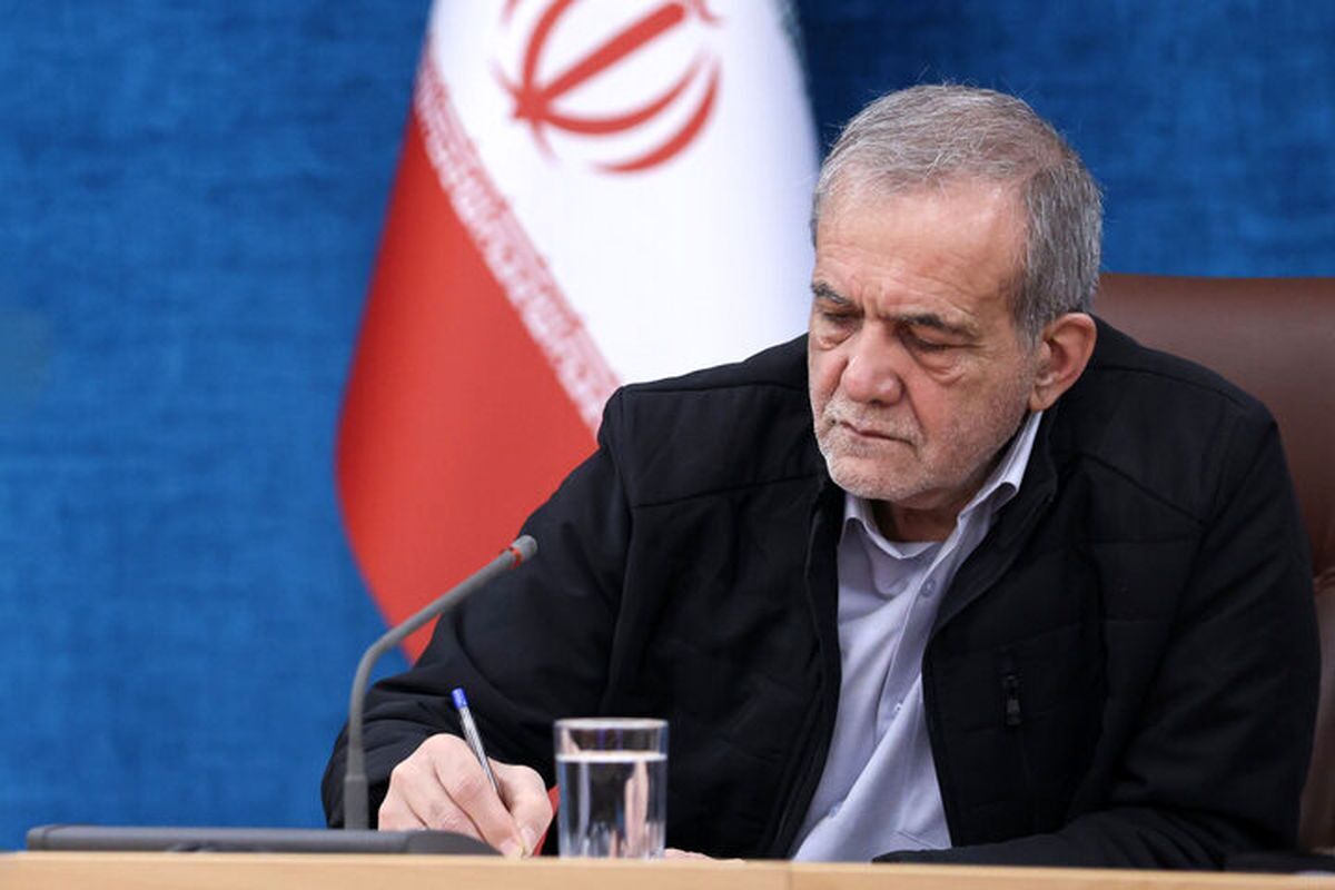 ابلاغ سیاست‌­ها و اقدامات فرهنگی، اجتماعی، رسانه‌­ای، علمی فناوری ناظر به شرایط ویژه کشور