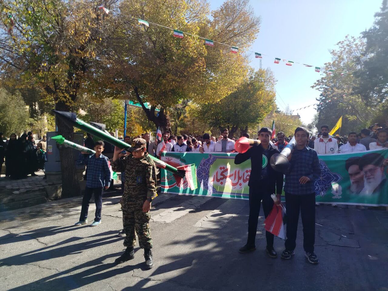 فیلم| برگزاری راهپیمایی ۱۳ آبان‌ماه در شهرکرد