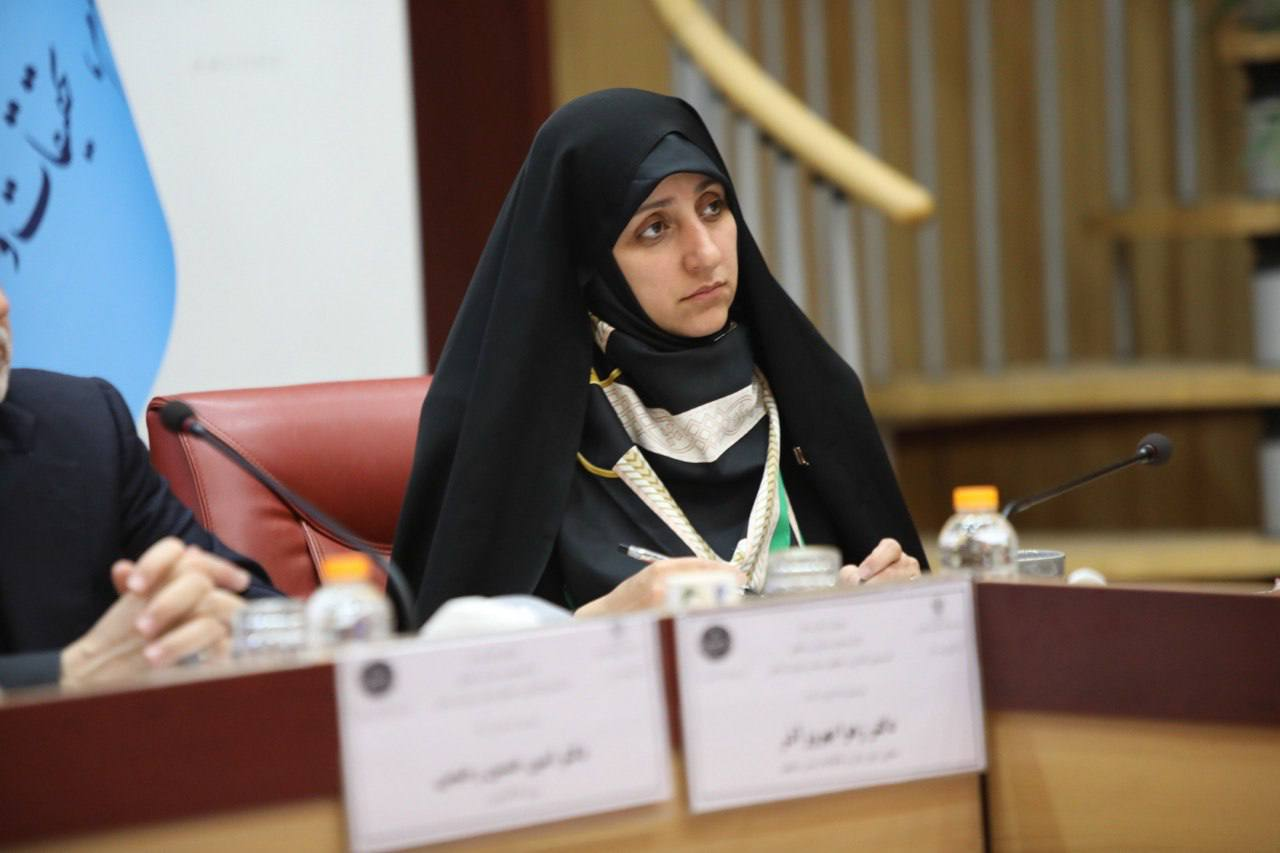 وزير علوم: مشروعيت قانون به عقلاني بودن آن است