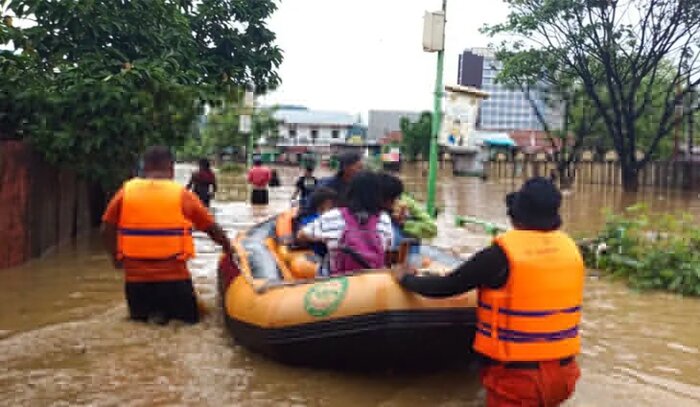 فاجعه اقليمي در آسيا؛ 81 كشته بر اثر طوفان و سيلاب در فيليپين و اندونزي+عكس