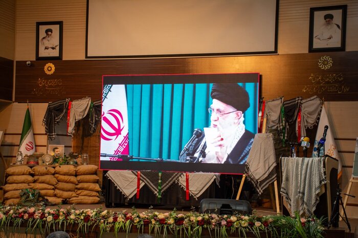 همسفر آتش و برف؛روایتی از ایمان‌وایثار در آیینه کتاب/گرامیداشت شهید قهاری سعید در کرمانشاه