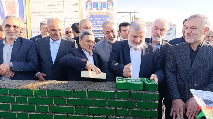 استاندار تهران: ۴۲ مصوبه عمرانی و اقتصادی برای توسعه بهارستان تصویب شد