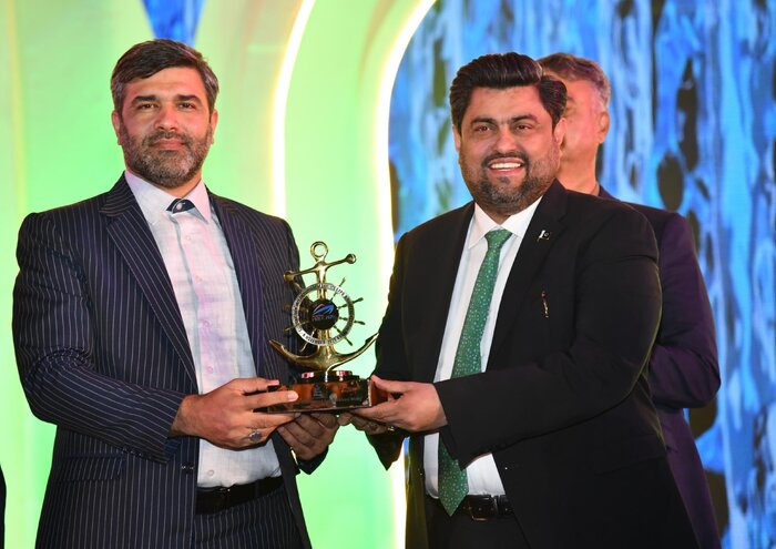 پاویون ایران به عنوان غرفه برتر خارجی در نمایشگاه دریانوردی پاکستان انتخاب شد